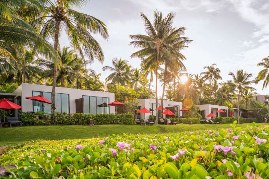 Ramada Resort by Wyndham Khao Lak:  Oceanfront Villa