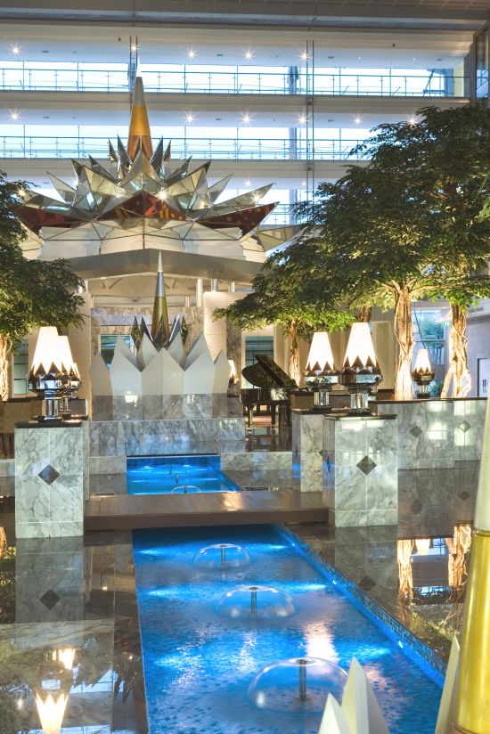 Hyatt Regency Bangkok Suvarnabhumi Airport:  Lobby