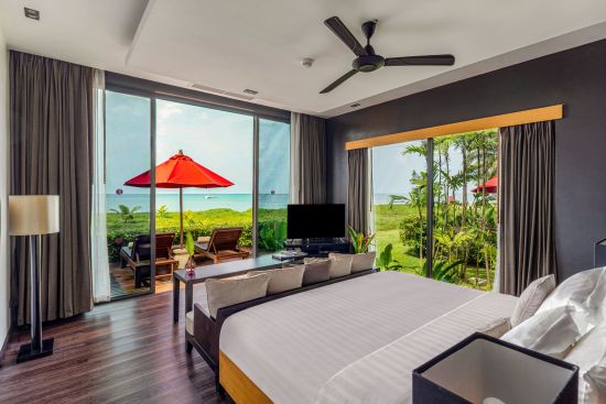 Ramada Resort by Wyndham Khao Lak:  Oceanfront Villa