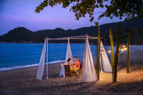 Anantara Rasananda Koh Phangan Villas à Ko Phangan:  Dining by Design