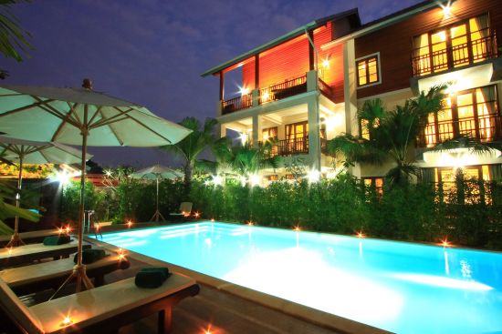 Shewe Wana Boutique Resort & Spa in Chiang Mai:  Pool Shewe Wana Suite Resort
