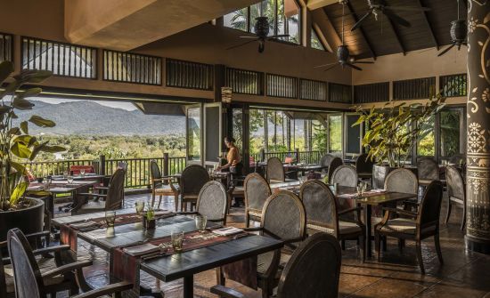 Anantara Golden Triangle Elephant Camp & Resort in Goldenes Dreieck:  Sala Mae Nam