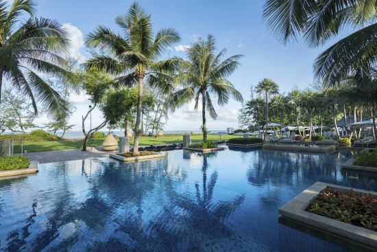 Anantara Mai Khao Phuket Villas:  Infinity Pool