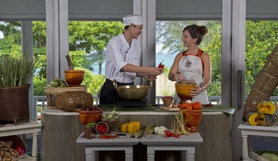 Anantara Mai Khao Phuket Villas:  Restaurant Spice Spoon | Cooking with Chef