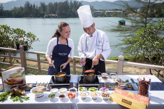 Dusit Thani Laguna Phuket:  Thai Cooking Class 