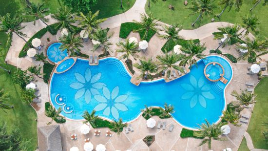 Katathani Phuket Beach Resort:  Kata Noi Pool