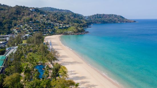 Katathani Phuket Beach Resort:  Beach Area