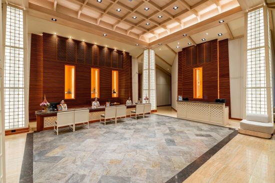 Katathani Phuket Beach Resort:  Lobby (Thani Wing)