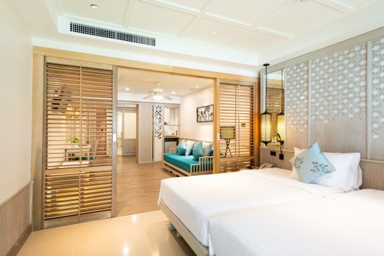 Katathani Phuket Beach Resort:  Grand Suite (Thani Wing)