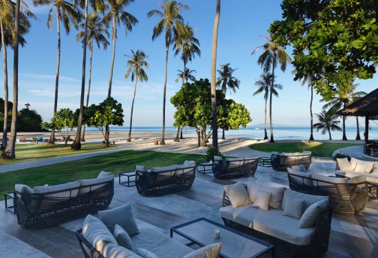 SAii Phi Phi Island Village in Ko Phi Phi:  Api Restaurant & Bar