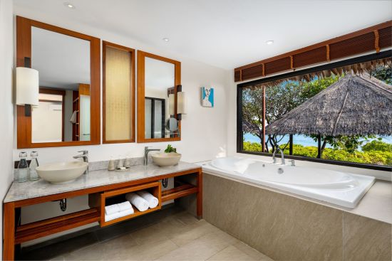 SAii Phi Phi Island Village in Ko Phi Phi:  Beachfront Junior Suite 