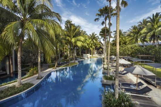 Twinpalms Surin Beach Phuket:  Pool  