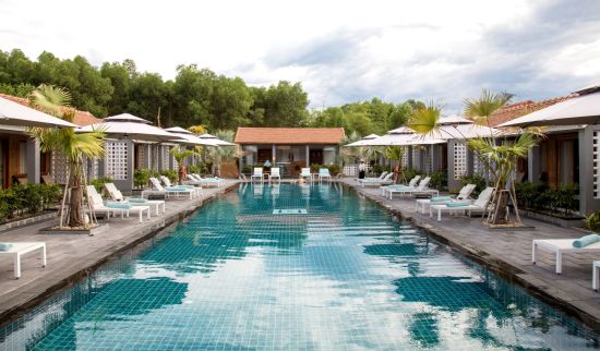 Pilgrimage Village à Hué:  Vedana-Pool 