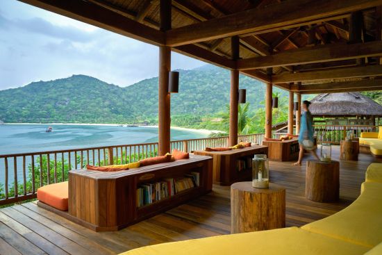 Six Senses Ninh Van Bay in Nha Trang:  The bar