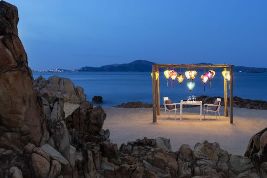 Avani Quy Nhon Resort:  Restaurant Private Dinner