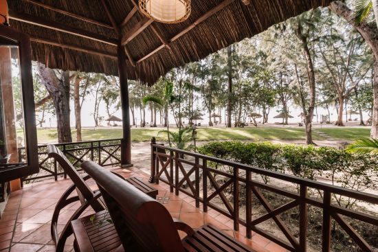 Ho Tram Beach Resort & Spa à Vung Tau: Premier Ocean Bungalow | balcony