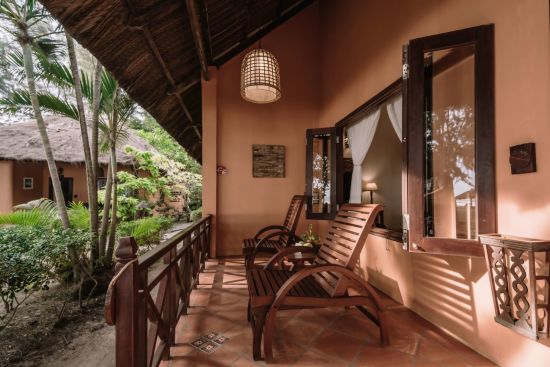 Ho Tram Beach Resort & Spa à Vung Tau: Deluxe Garden Bungalow | balcony