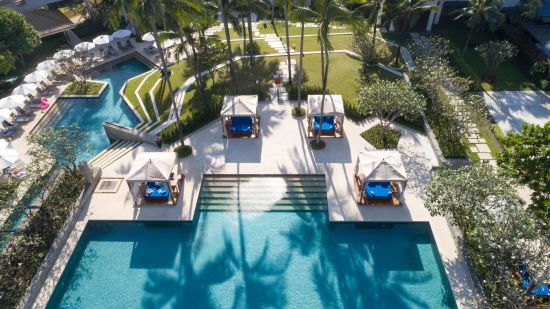 SAii Laguna Phuket: Pool Cabanas Upper pool area