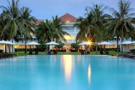 Boutique Hoi An Resort:  Pool | Evening Mood