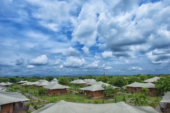 Bagan Lodge:  Overview