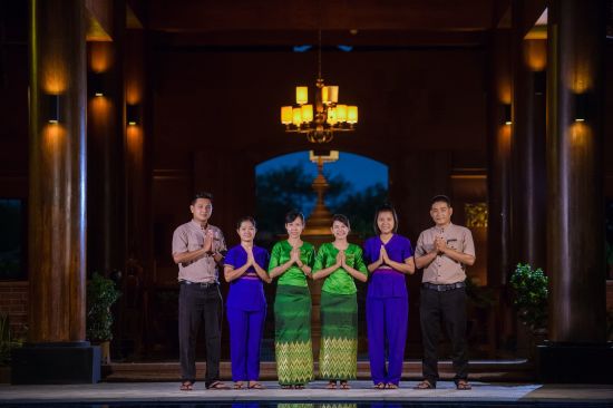 Bagan Lodge:  Friendly Staff