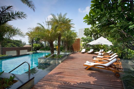 Hyatt Centric MG Road Bangalore à Bengaluru:  Sunbath Deck