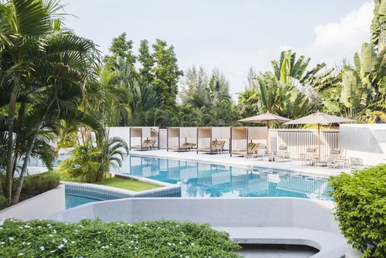 Dewa Phuket Resort & Villas:  Swimming Pool