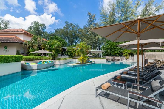 Dewa Phuket Resort & Villas:  Swimming Pool
