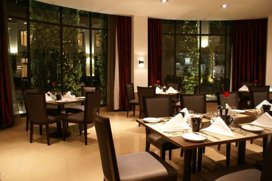 Four Points by Sheraton in Lhasa: Oxygen Restaurant