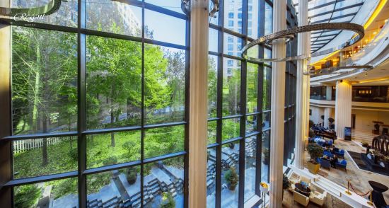 Regent Beijing in Peking:  Garden