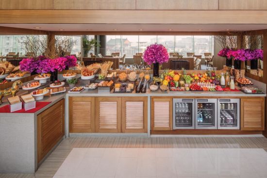 Regent Beijing in Peking:  Regent Club