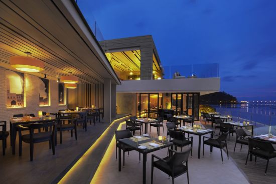 Amari Phuket:  La Gritta