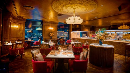 Hôtel des Arts Saigon:  The Albion by Kirk Westaway