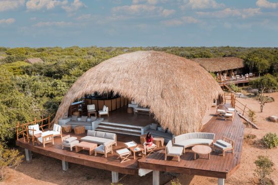 Uga Chena Huts in Yala National Park:  Lounge and bar area