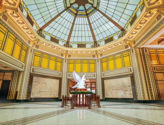 Fairmont Peace in Shanghai:  Lobby