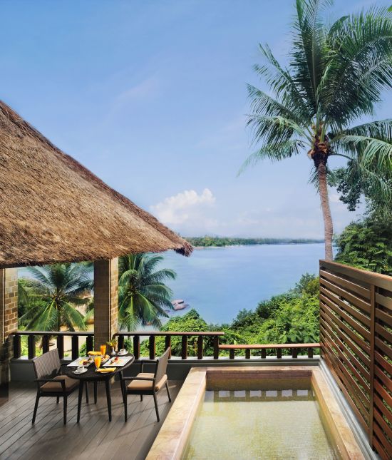 Banyan Tree Bintan: Villa_on_the_Rock_-_Pool_Side_at_Daylight