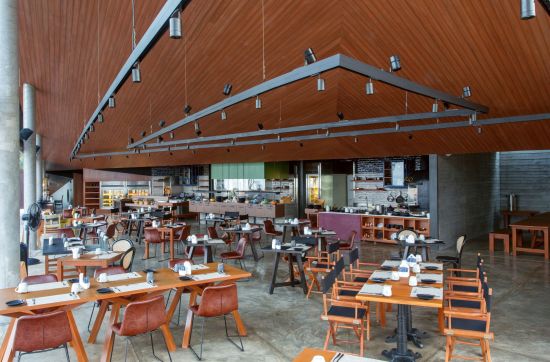 La Vela Khao Lak:  Kokulo Beach Club