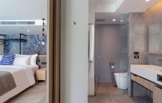 La Vela Khao Lak:  Pool Access Grand