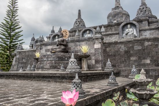 The Lovina Bali à Nord de Bali:  Brahma Vihara Arama temple