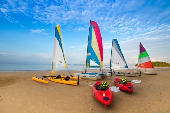 Dusit Thani Krabi Beach Resort:  Sailing