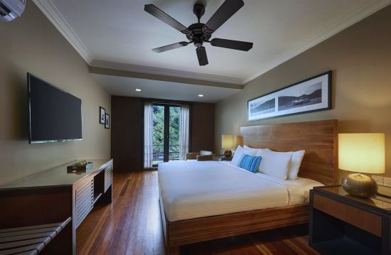 The Taaras Beach & Spa Resort in Redang:  Garden Suite | King Bed