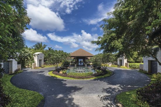Shangri-La's Boracay Resort & Spa:  Entrance