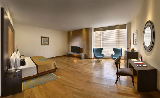 The Lalit Great Eastern à Kolkata:  New Block - Luxury Room