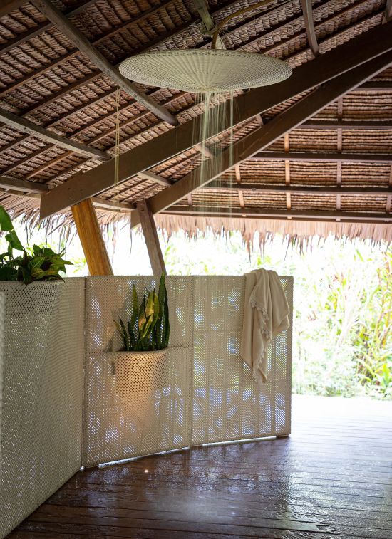 Nay Palad Hideaway in Siargao: Ocean View Villa | Outdoor Shower