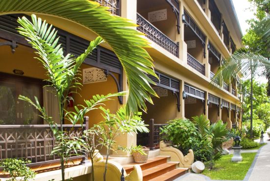 Fair House Beach Resort & Hotel in Ko Samui:  Premier | from outside