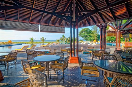 Borneo Eagle Resort à Kota Kinabalu:  Sand Bar by the Pool