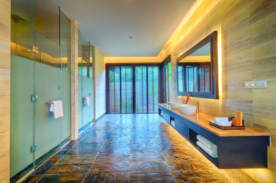 Borneo Eagle Resort à Kota Kinabalu:  Coral Villa | Bathroom