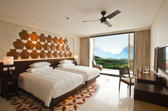 Salinda Resort in Phu Quoc:  Deluxe Hill View