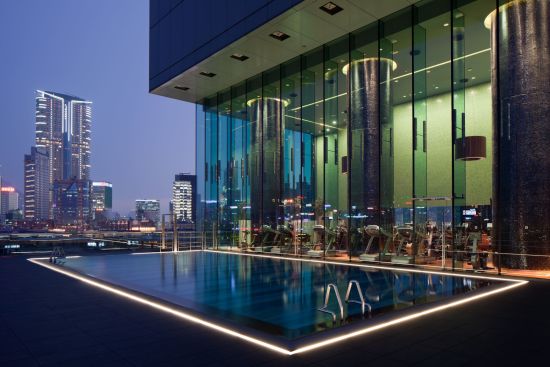 Hotel ICON à Hong Kong:  Outdoor Swimming Pool