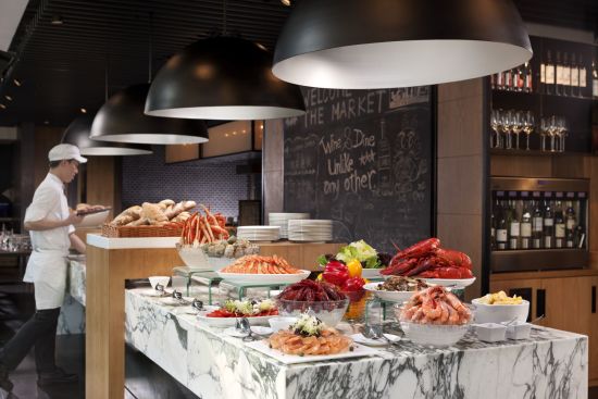 Hotel ICON à Hong Kong: The Market | Buffet Cold Cuts station